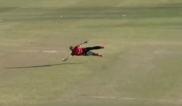 WOWZA! Kushal Bhurtel's flying one-handed stunner