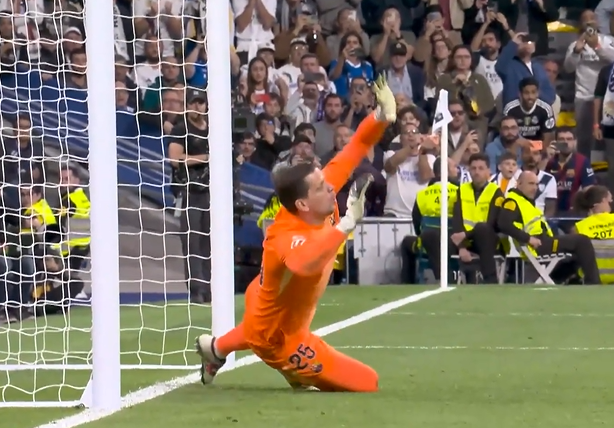 Heroic Save! Szczesny stunned Mbappe in El Clasico showdown