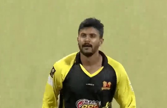 Shivamogga Lions vs Hubli Tigers: Vasuki Koushik's 3 for 12