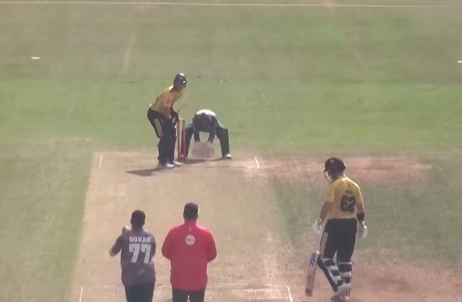 Zafar Gohar's 3 for 54 | Match 87
