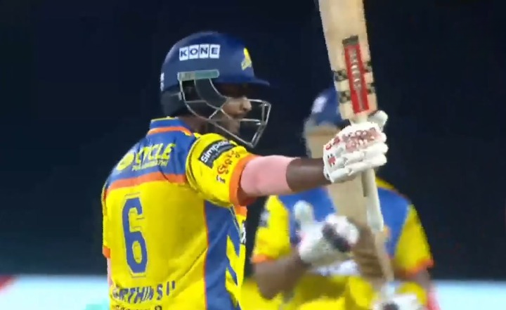 Karthik S U's 53 off 34 | Match 28