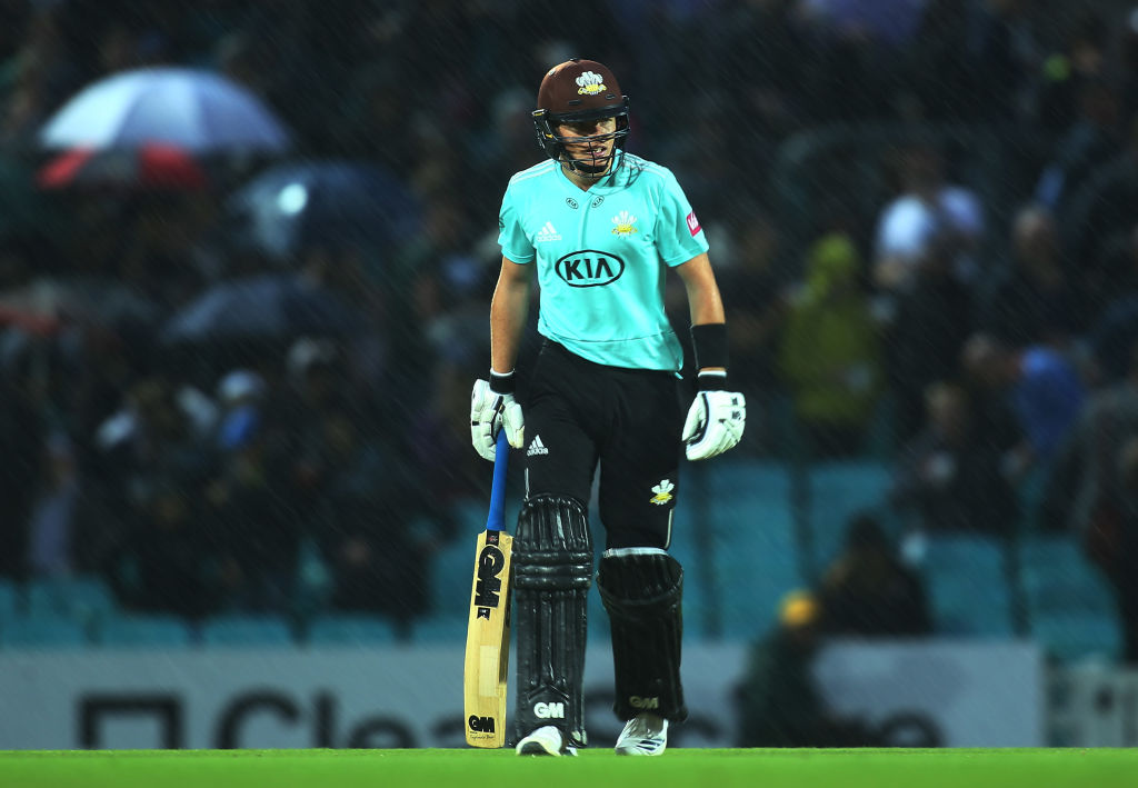 Ollie Pope stars with 52*(35) in Surrey's win