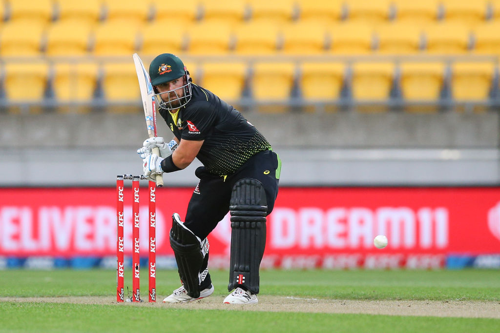 Finch smashes four sixes in final over!