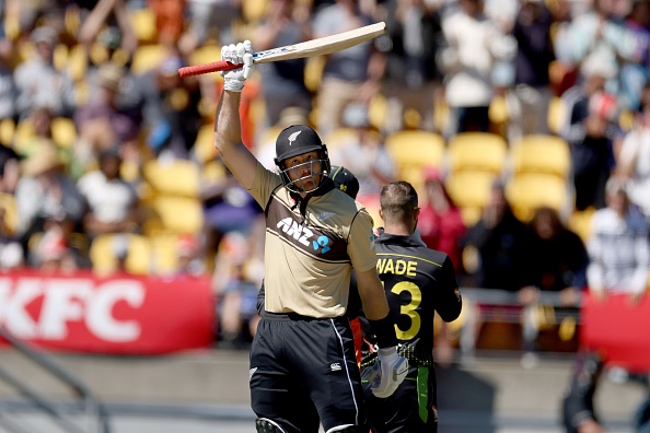 Guptill smashes match-winning 71