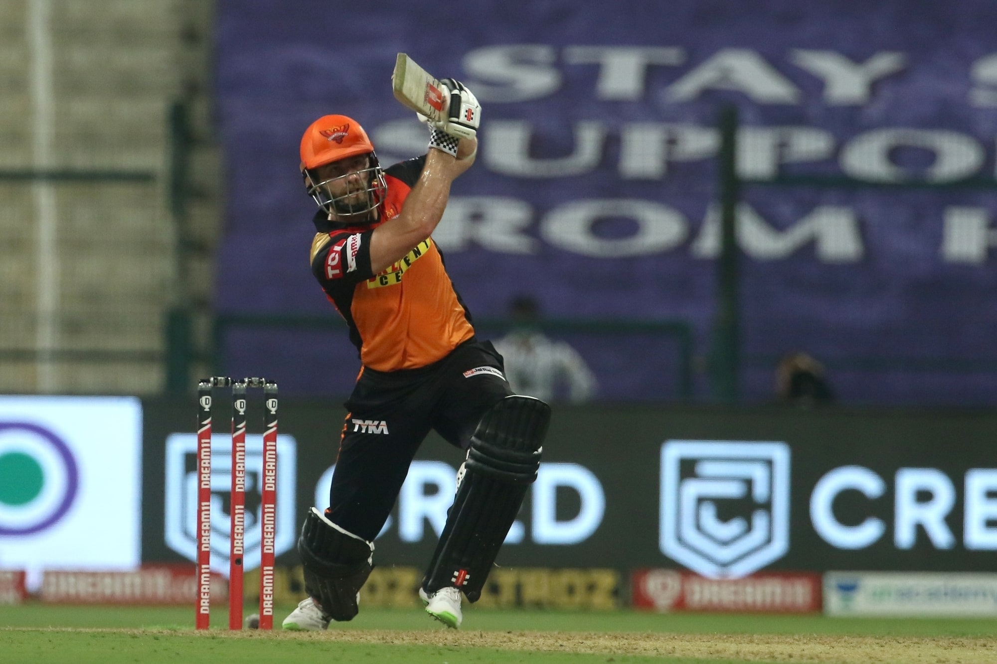 Player Battles: Williamson vs Raina
