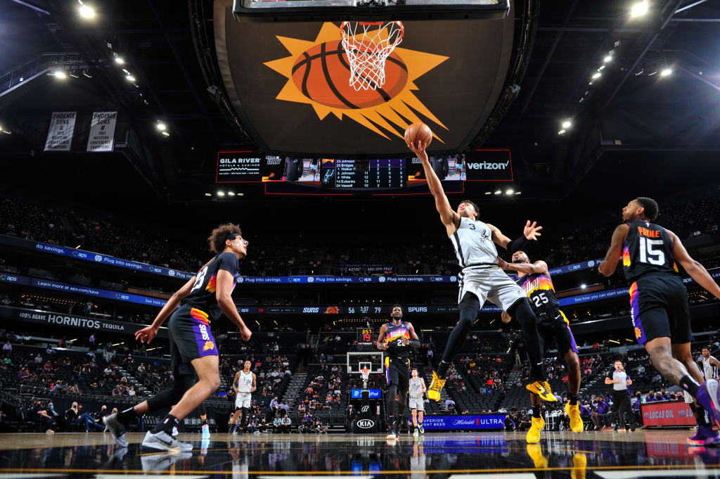 Spurs win 111-85 to snap Suns' 10-game home winning streak