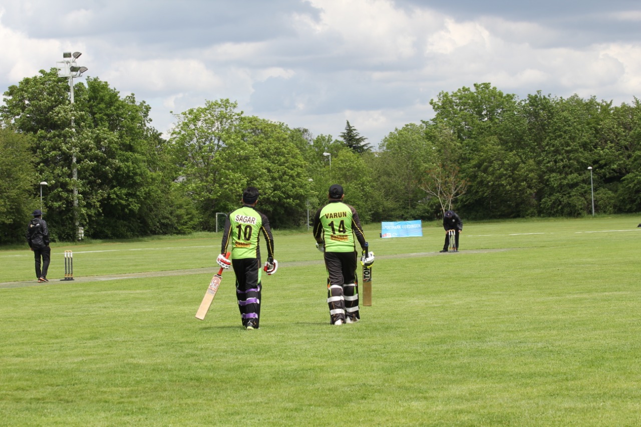 ECS Krefeld T10: Aachen Rising Stars vs Bayer Uerdingen Boosters - Match Highlights