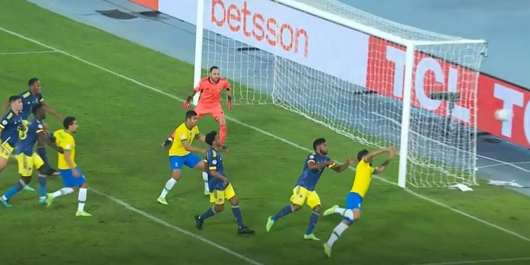 Casemiro scores the winner in Brazil's 2-1 win over Colombia