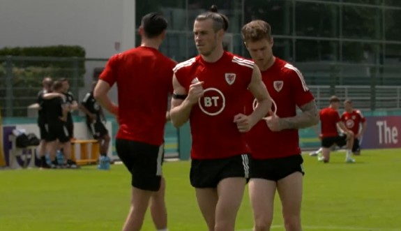 Bale prepares for Round of 16 showdown