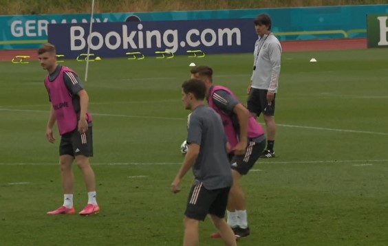 Germany train without Muller ahead of Hungary match