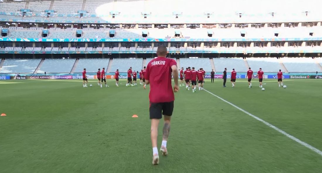 Turkey train ahead of their match against Wales