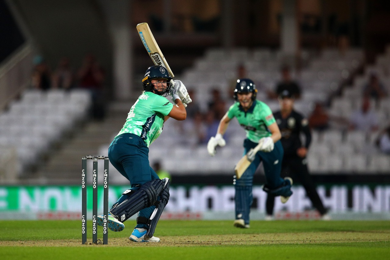 Van Niekerk's invincible 56* that won it for Oval