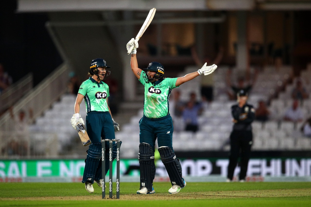 Van Niekerk stars in Invincibles' thrilling win