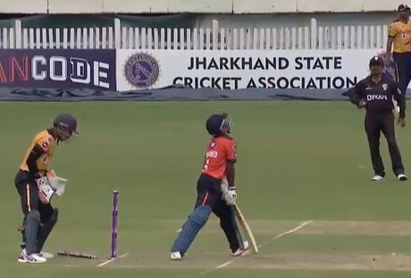 Jharkhand T20: Ravi strikes early as Strikers claim 42 runs victory