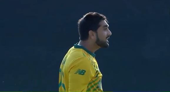 Shamsi strikes again! 3/14 vs IRE in 2nd T20I
