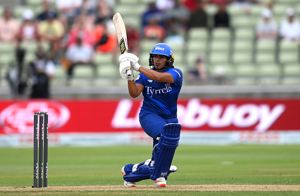 Naomi's blazing knock takes London home