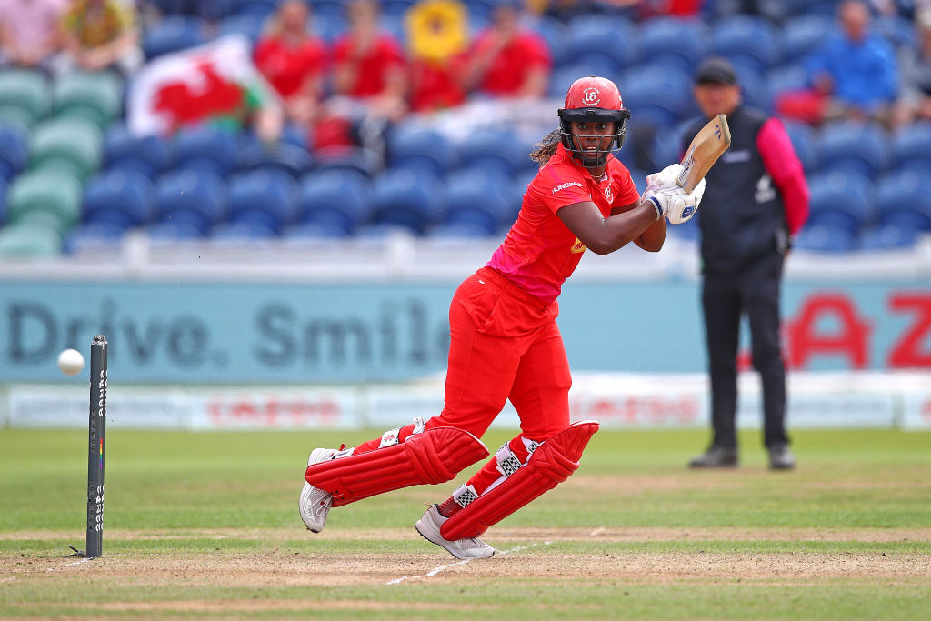 Matthews' swashbuckling knock of 71 from 50 balls