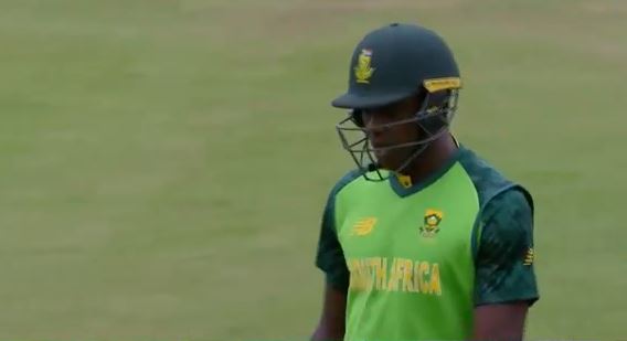 Shocker! Rabada's crazy run-out vs Ireland