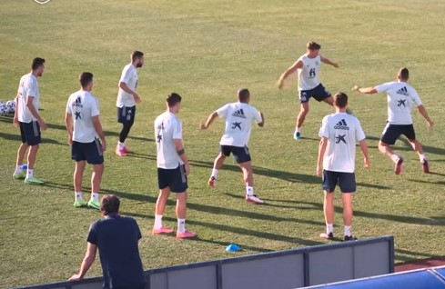 Spain in good spirits ahead of QF showdown