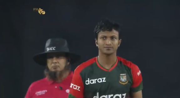Shakib's 4/9 dismantles Australia