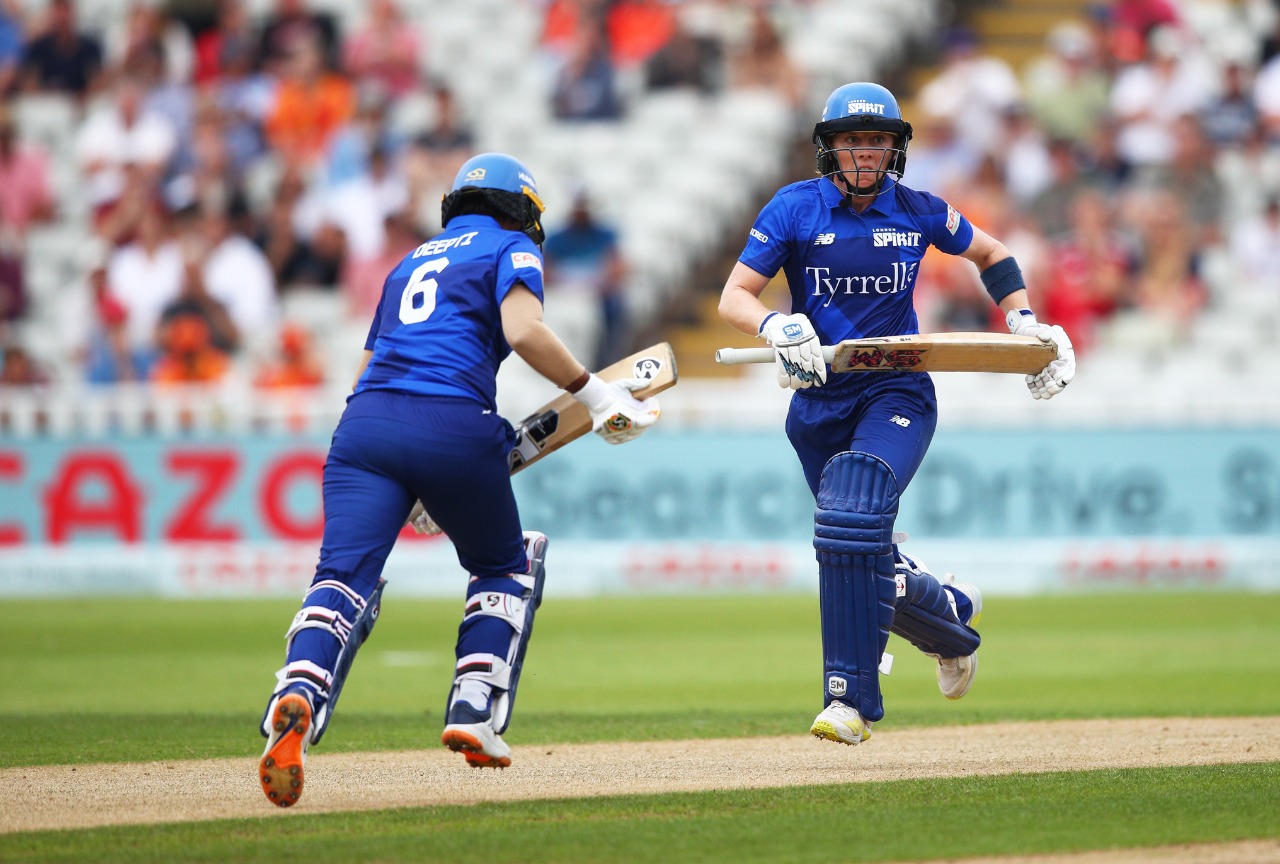 Deepti, Heather help London Spirit secure a vital victory