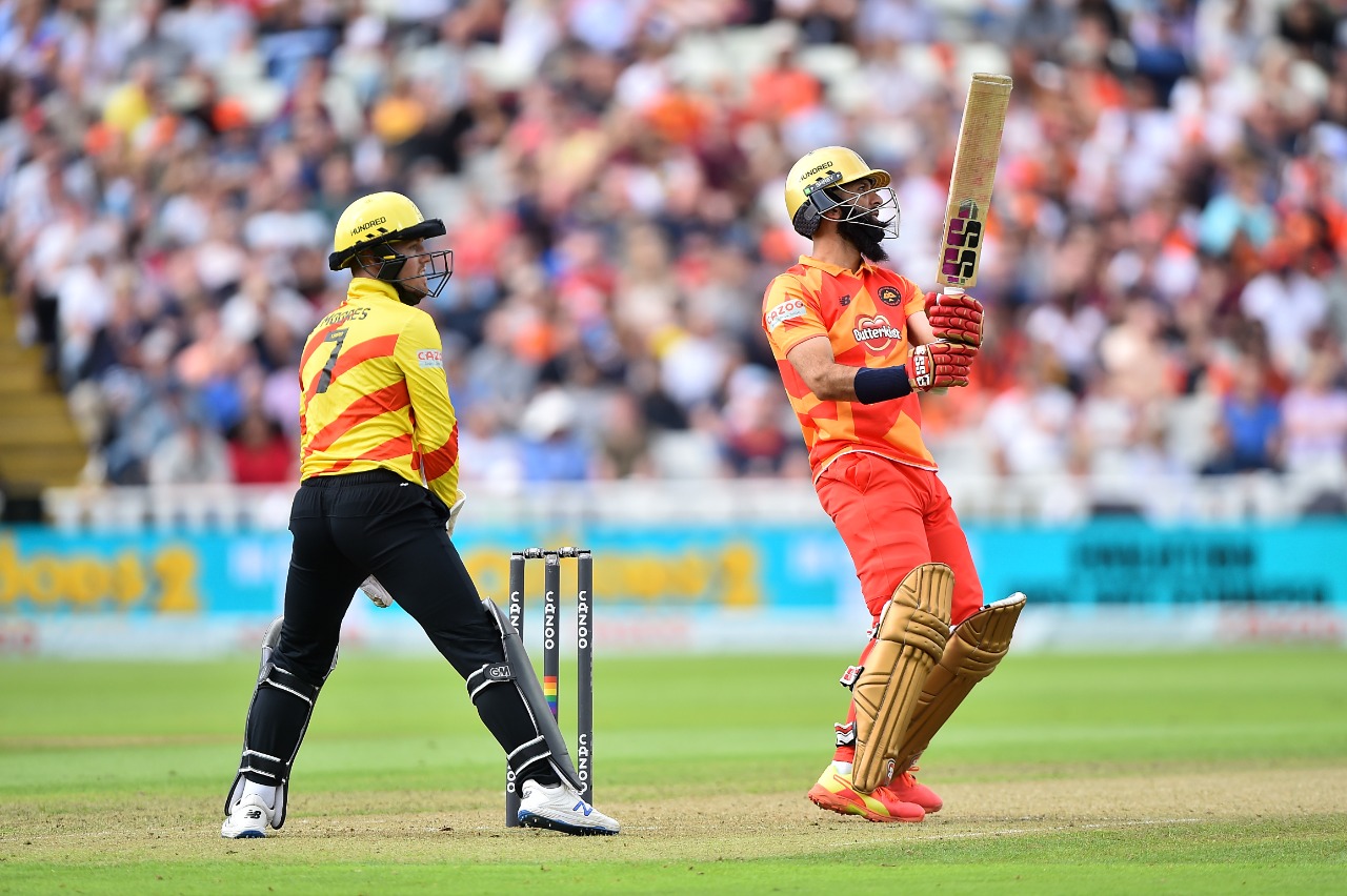 Allen, Smeed star as Phoenix end Rockets 100% record