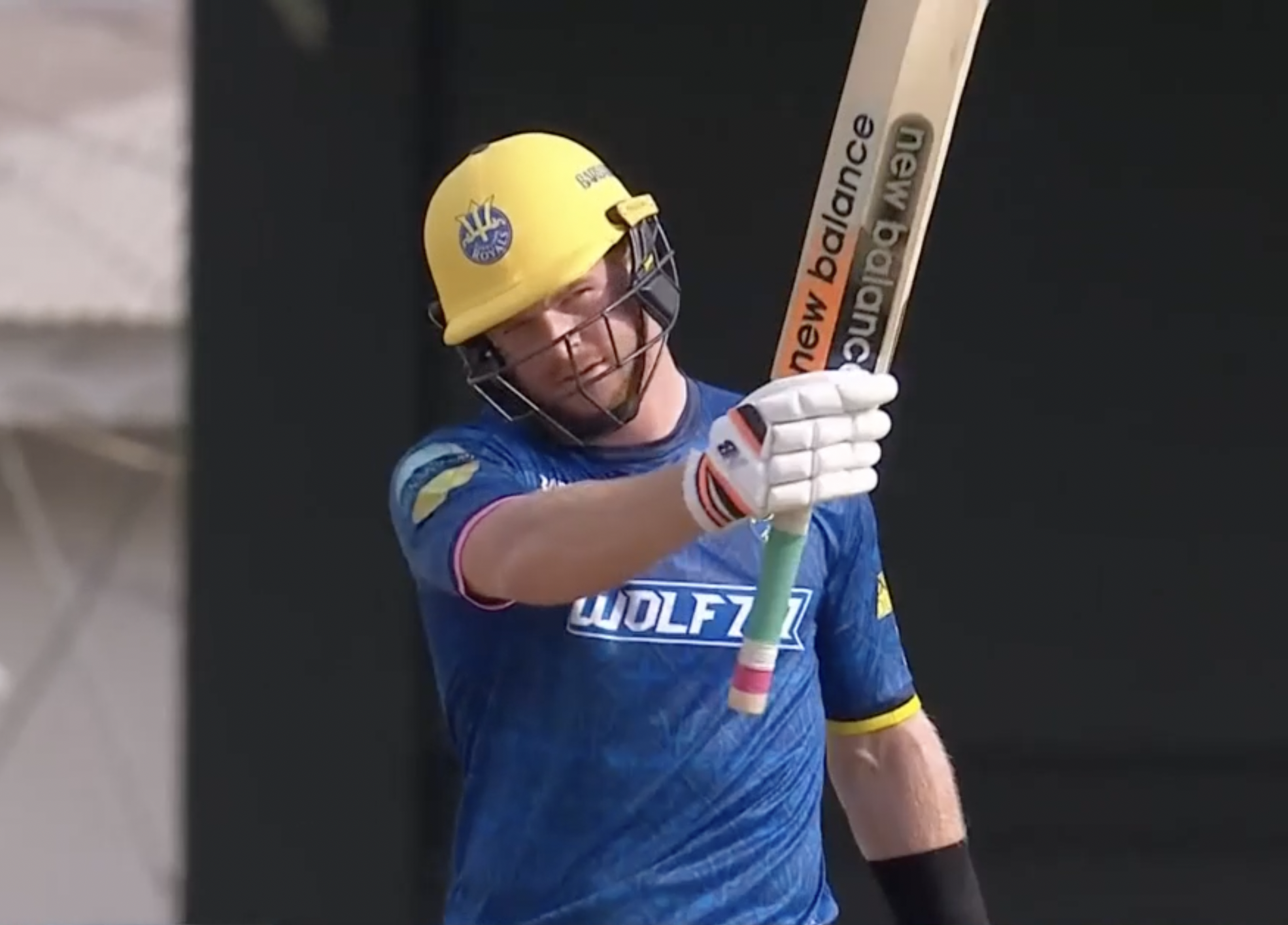 Glenn Phillips smashes 56 to set up a winning total