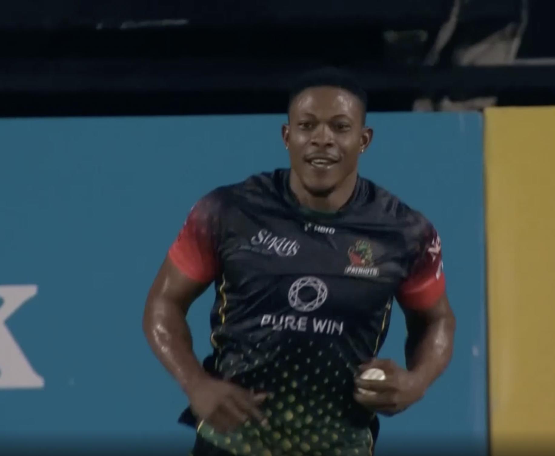 What a catch! Cottrell's one-handed grab