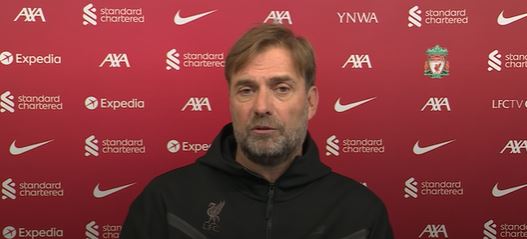 Klopp names two things Ronaldo is better at than Salah