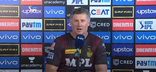 David Hussey reacts after Kolkata beat Rajasthan