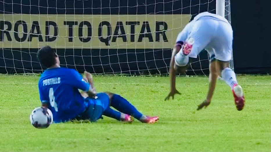 FIFA WC Qualifiers: El Salvador 0-2 Mexico
