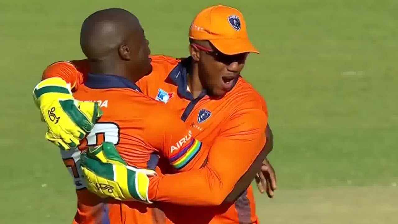Knights beat Dolphins by 7 runs in the final