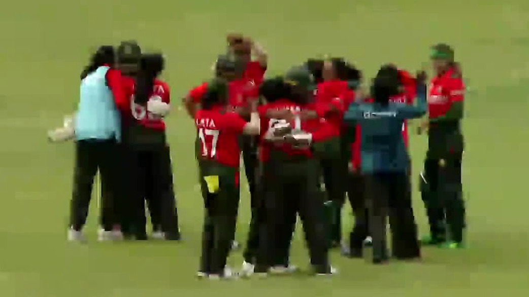 BAN-W beat PAK-W in last over thriller