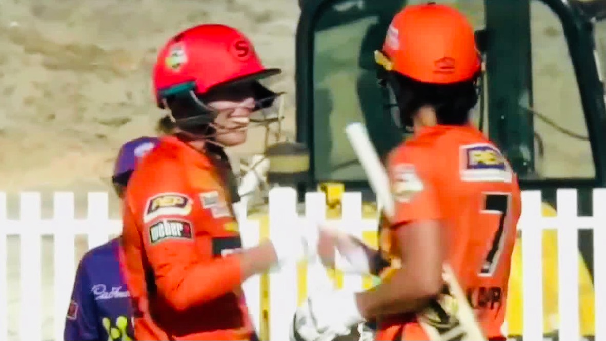 Scorchers register a comfortable win over Hurricanes