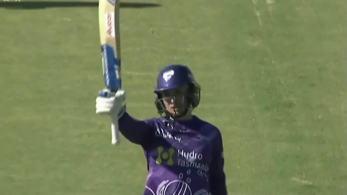 Du Preez, Moloney star as Hurricanes beat Renegades