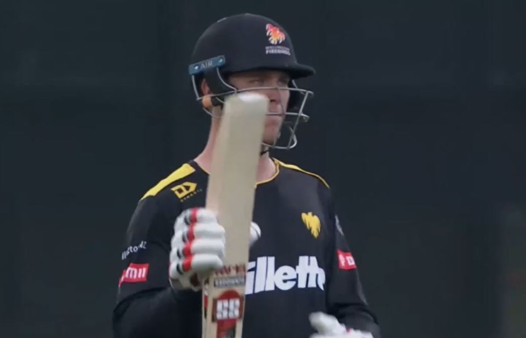 Finn Allen's sparkling 57 stuns Canterbury
