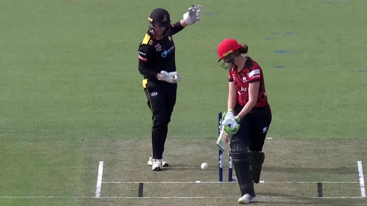 PEACH! Kerr bowls out Satterthwaite around the legs