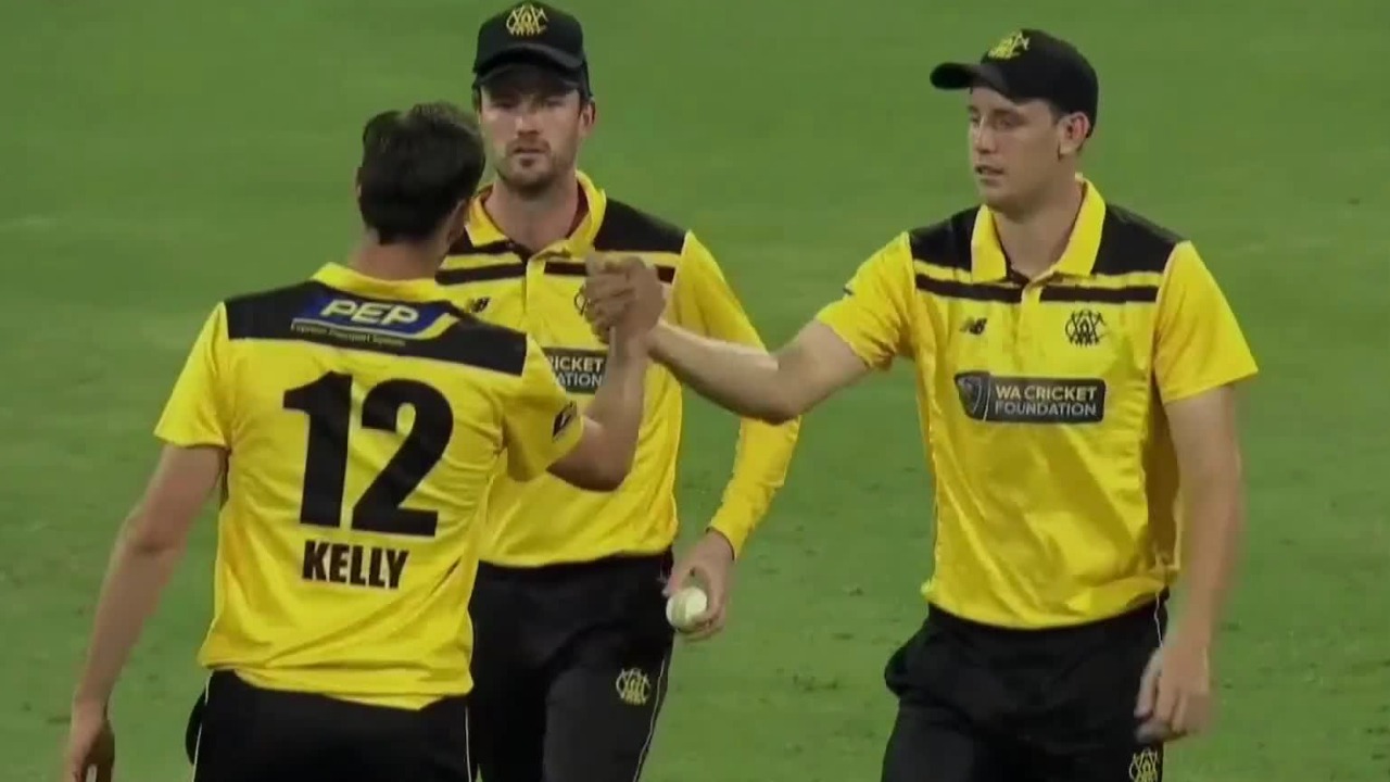 652 runs in a 50-over match! WAU beat QUN