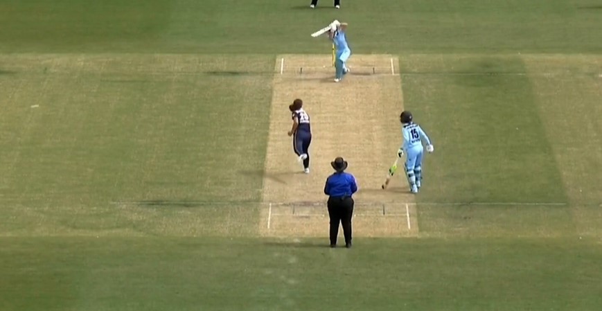 Burns scores blistering 48-ball 80* for NSWB