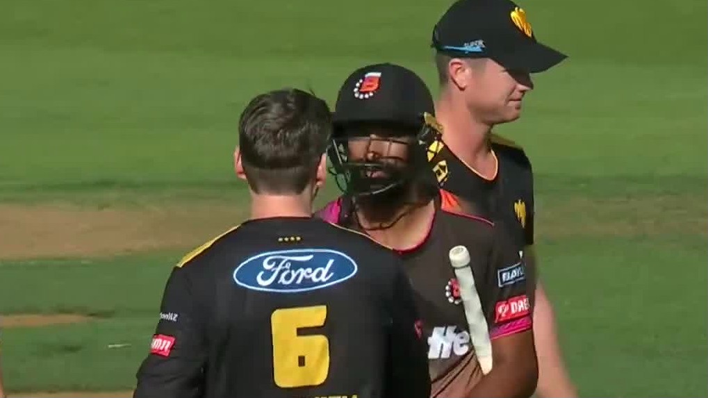 Brave seal last-over thriller by 2 wkts