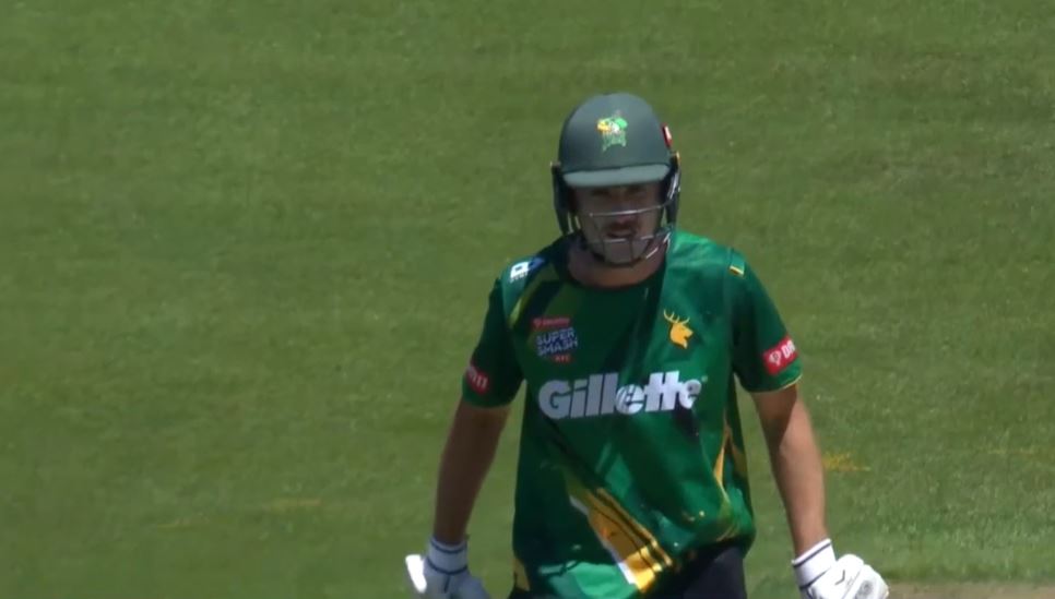 Smith's blistering knock of 80 (49) crushes Aces