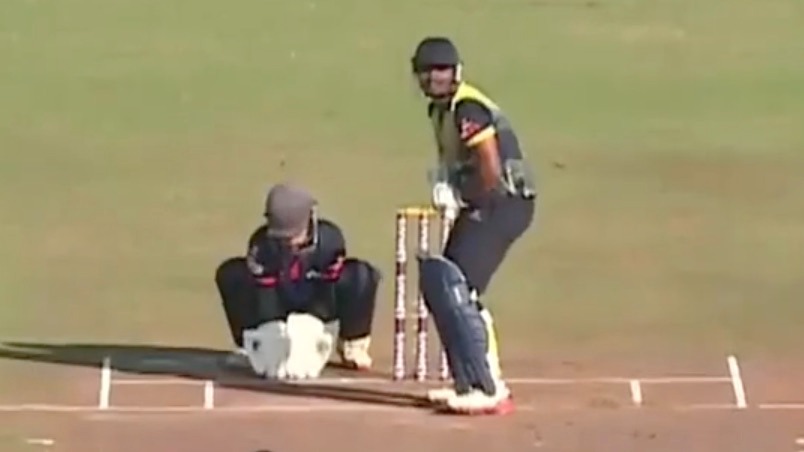 76 with 9 SIXES! Rohit Thakur punishes Warriors