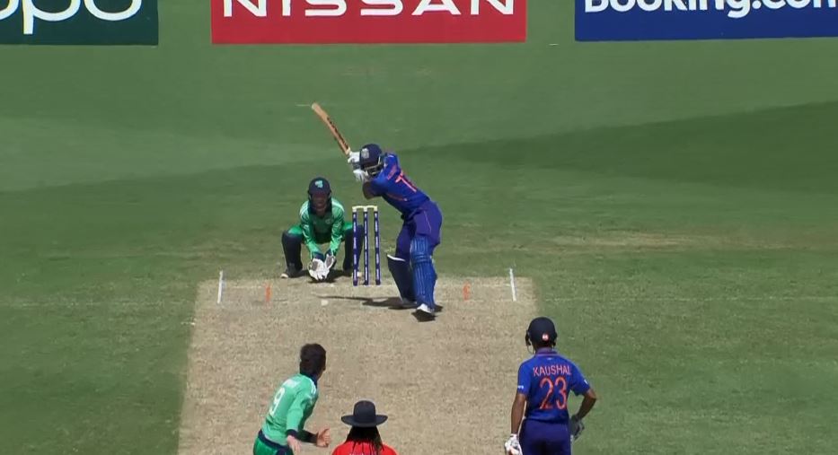 IND qualify for Super League Stage with 174-run win
