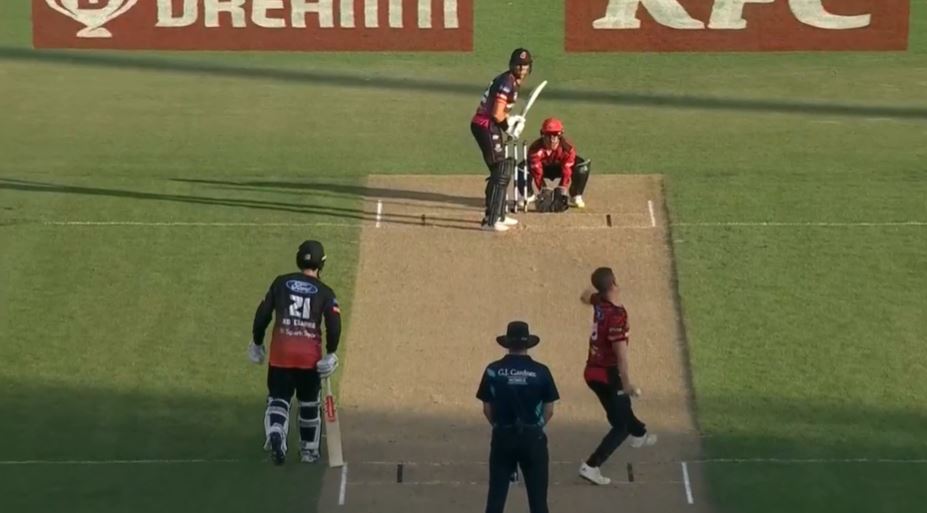 Santner's quickfire knock of 92 off 40