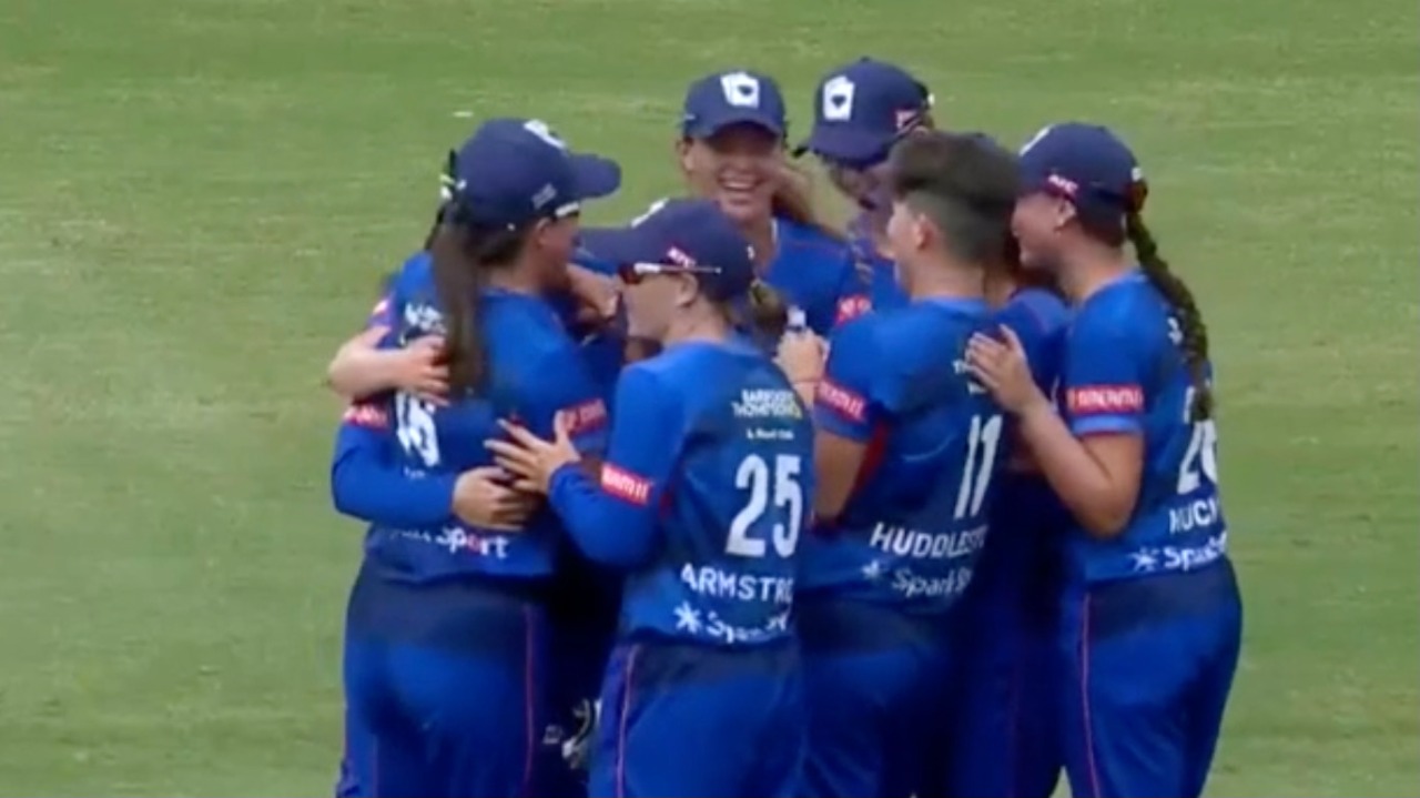 Last-ball Thriller! Auckland Hearts win by 1 run