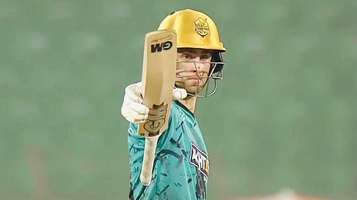 52 at 273 SR! Jacks' lightning-fast fifty