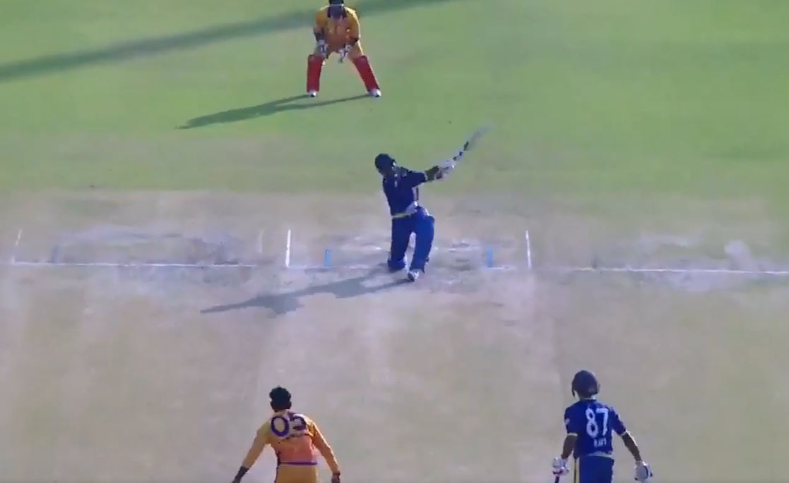 Karunaratne powers Darsait to a massive win