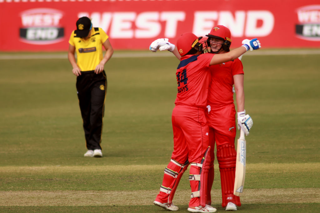 SASC's emphatic 2-wicket win over WF-W