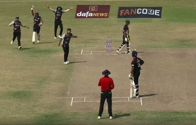 Das' valiant knock of 52 sails CLT to victory