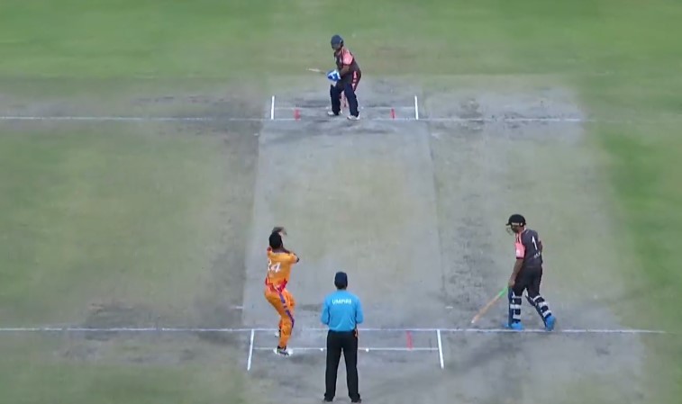 Mehran stars as Royals beat Busters by 7 wickets